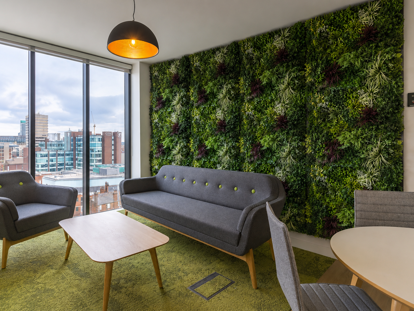 Perete verde artificial Elite Plants — sală de ședințe